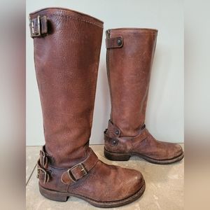 Frye Veronica back zip brown leather boots size 6.5